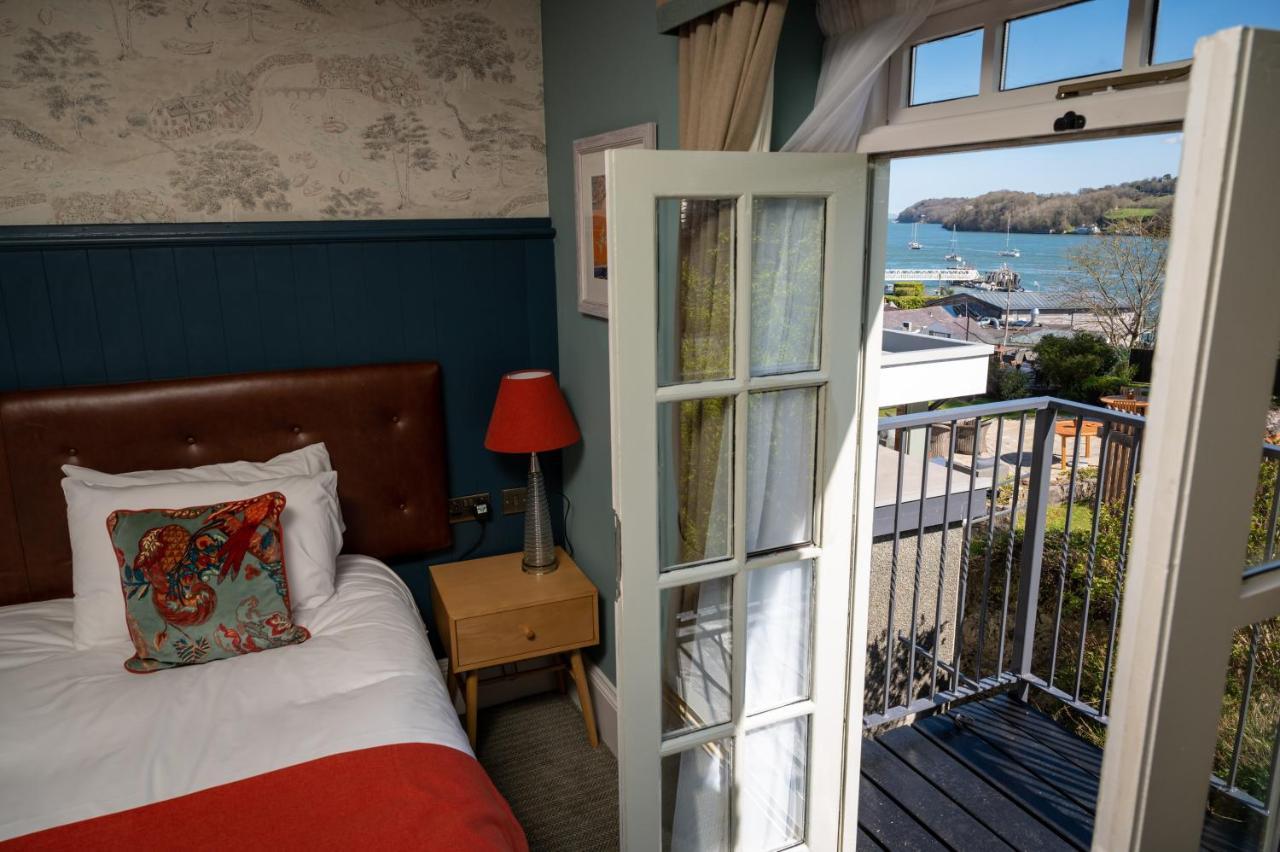 Victoria Hotel By Chef & Brewer Collection Menai Bridge Exterior foto