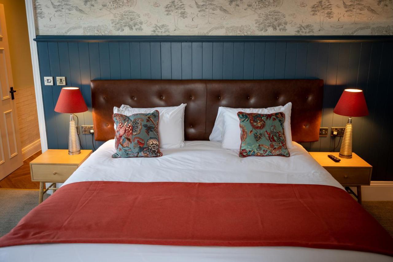 Victoria Hotel By Chef & Brewer Collection Menai Bridge Exterior foto