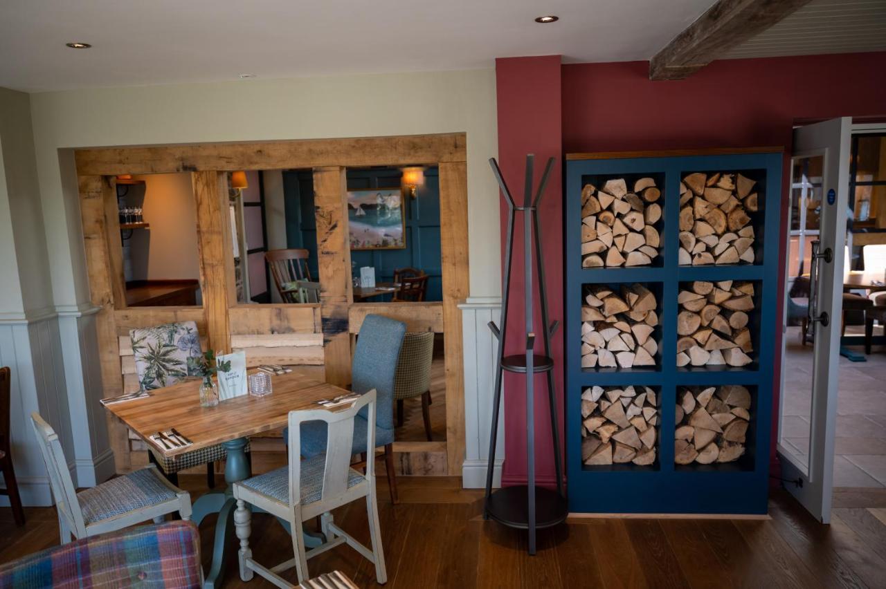 Victoria Hotel By Chef & Brewer Collection Menai Bridge Exterior foto